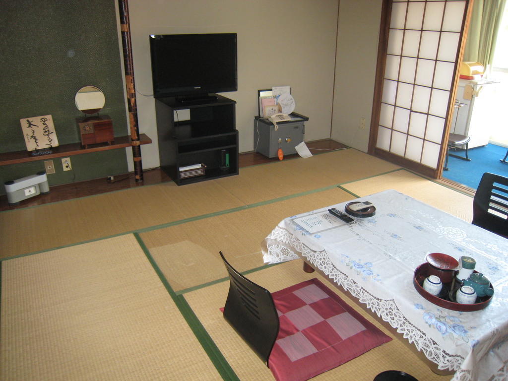 Kajiya Ryokan Futtsu Стая снимка