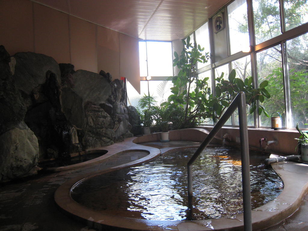 Kajiya Ryokan Futtsu Екстериор снимка